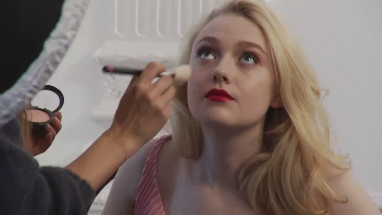 lovely-dakota-david-slijper-bts-016.jpg