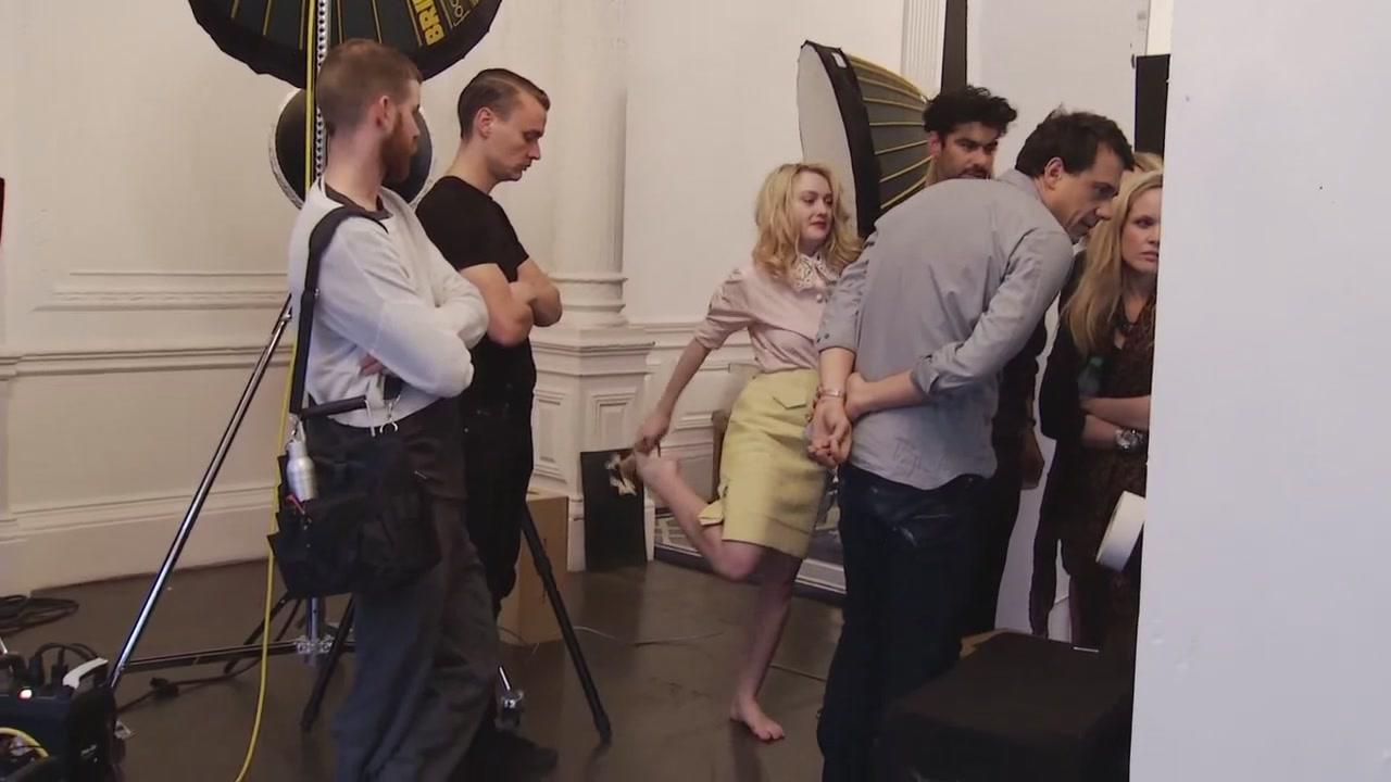 lovely-dakota-david-slijper-bts-135.jpg