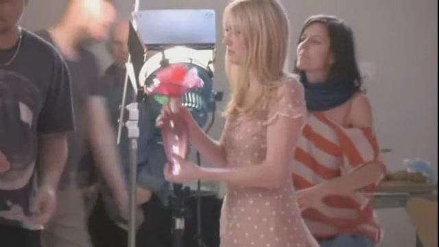 lovely-dakota-juergen-teller-bts-2011-034.jpg
