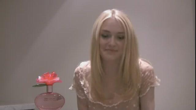 lovely-dakota-juergen-teller-bts-2011-097.jpg