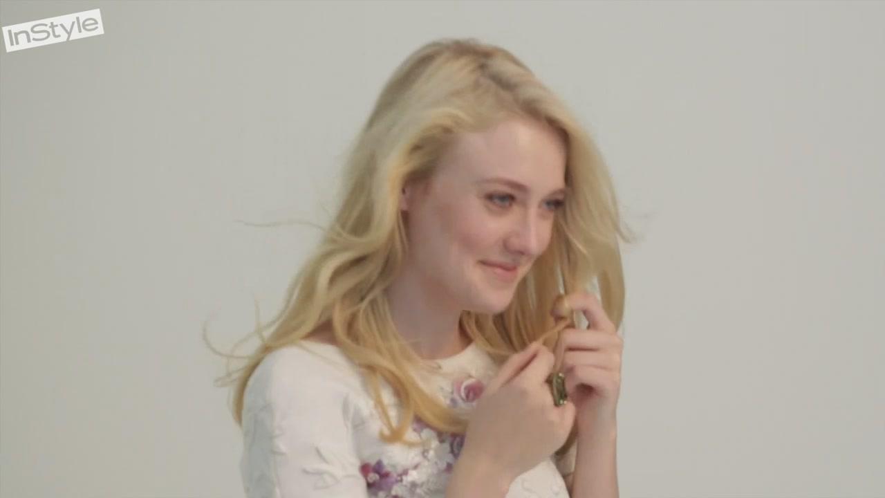 lovely-dakota-karen-collins-bts-31.jpg