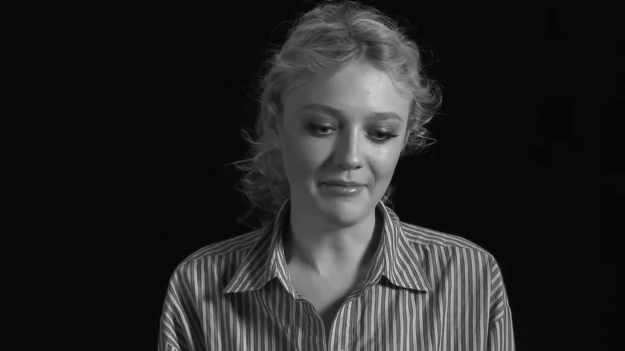 lovely-dakota-lynn-hirschberg-screen-test-2011-02-24.jpg