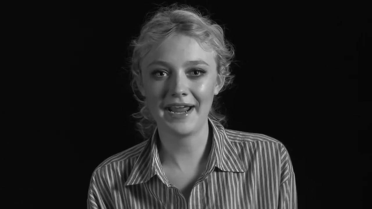 lovely-dakota-lynn-hirschberg-screen-test-2011-02-29.jpg