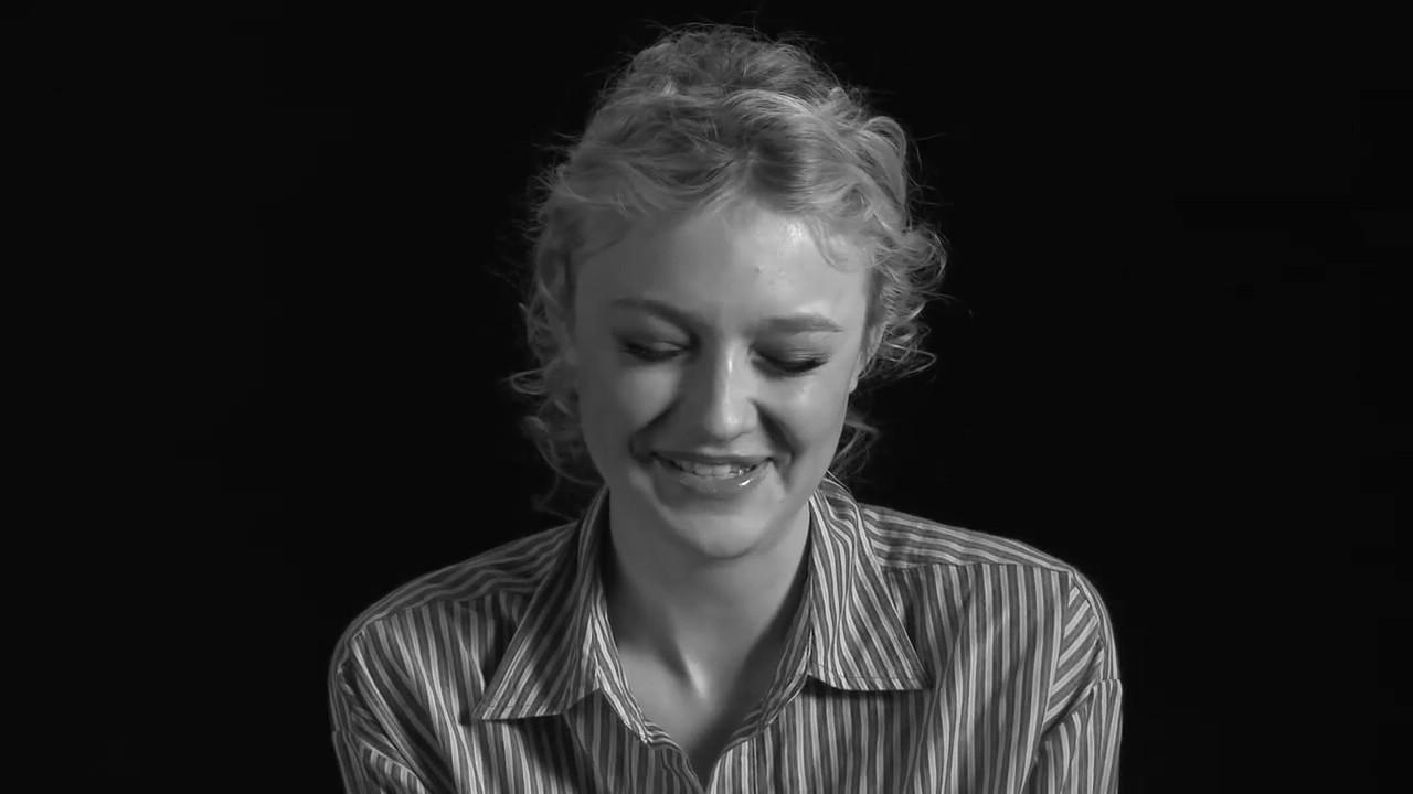 lovely-dakota-lynn-hirschberg-screen-test-2011-02-38.jpg