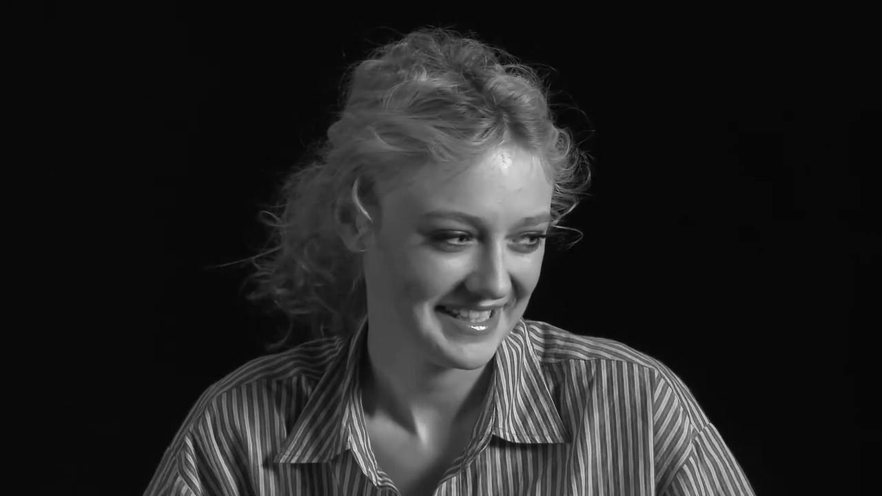 lovely-dakota-lynn-hirschberg-screen-test-2011-02-40.jpg