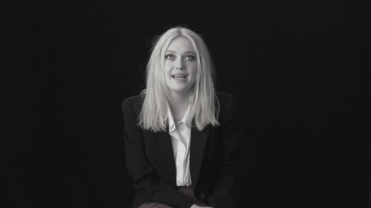lovely-dakota-lynn-hirschberg-screen-test-2011-11-002.jpg