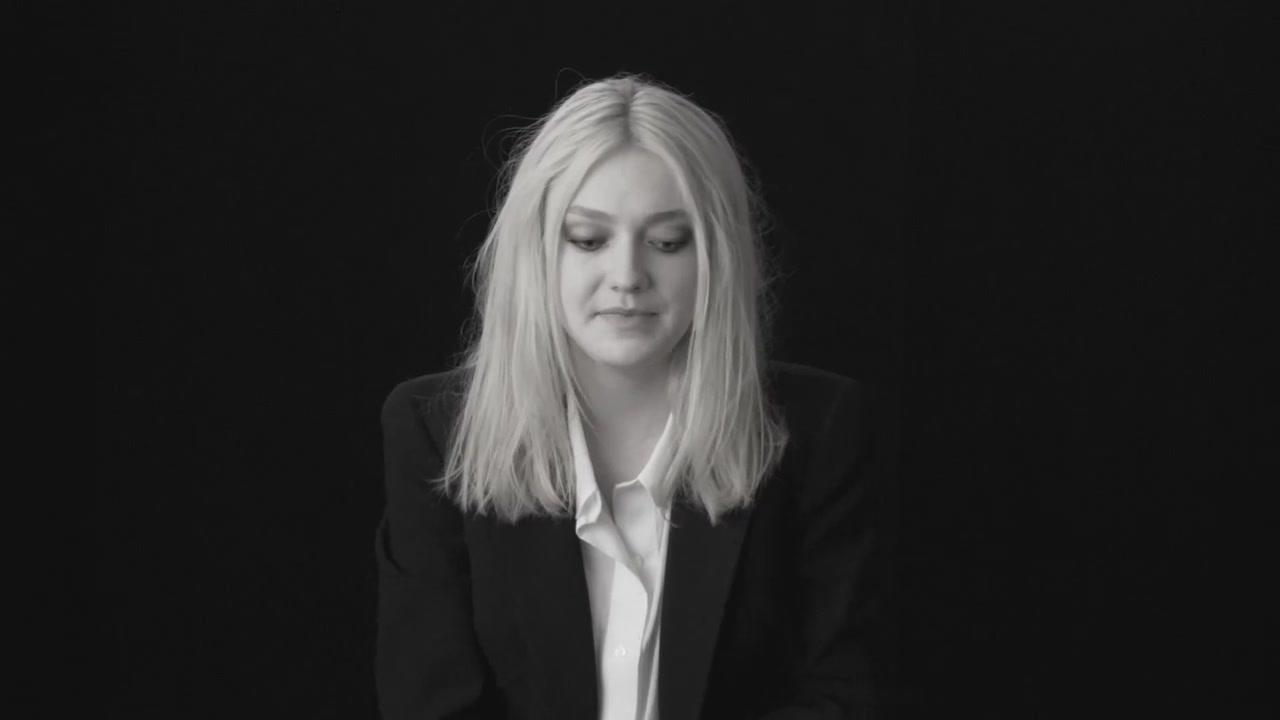 lovely-dakota-lynn-hirschberg-screen-test-2011-11-012.jpg