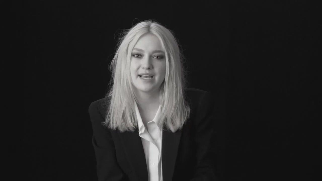 lovely-dakota-lynn-hirschberg-screen-test-2011-11-019.jpg