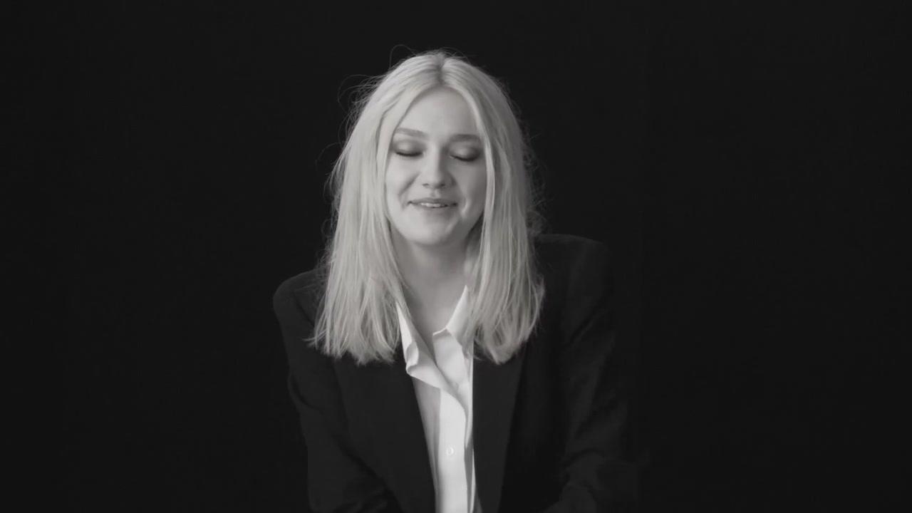 lovely-dakota-lynn-hirschberg-screen-test-2011-11-025.jpg