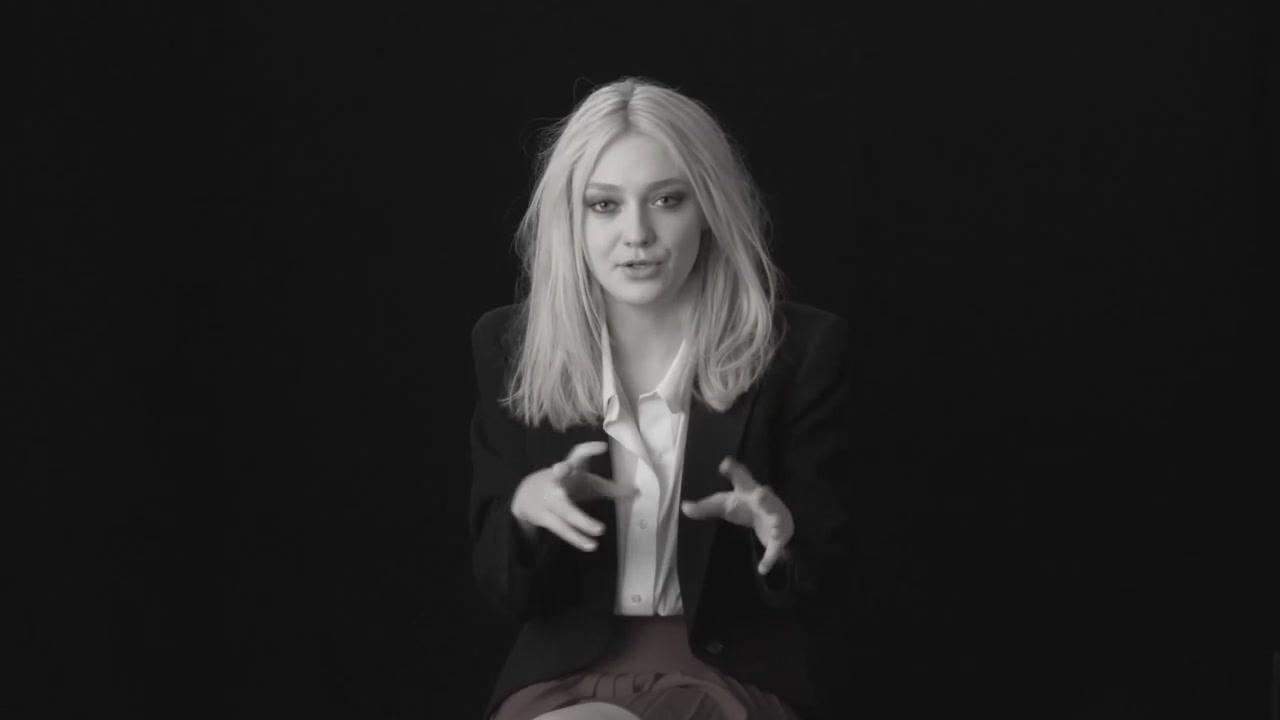 lovely-dakota-lynn-hirschberg-screen-test-2011-11-033.jpg