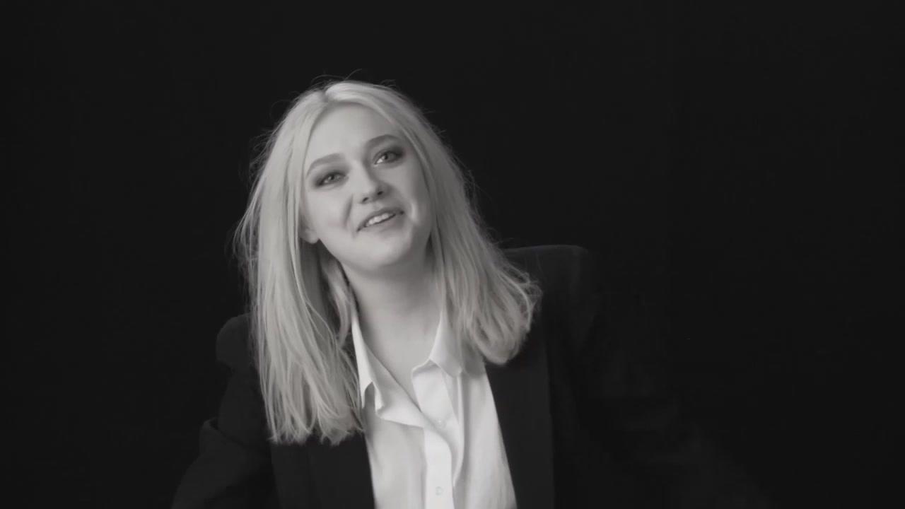 lovely-dakota-lynn-hirschberg-screen-test-2011-11-049.jpg