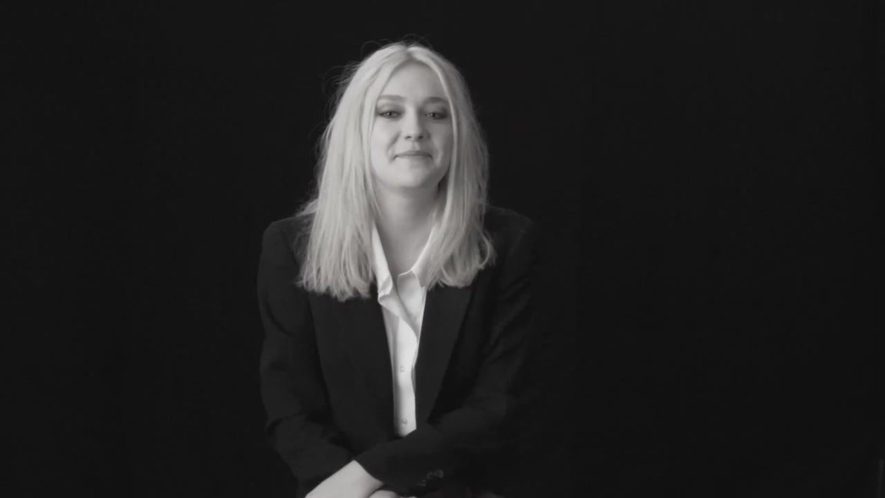 lovely-dakota-lynn-hirschberg-screen-test-2011-11-053.jpg