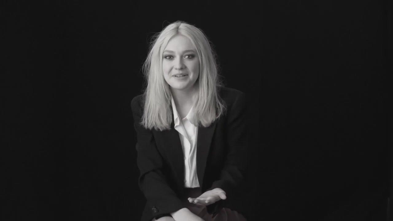 lovely-dakota-lynn-hirschberg-screen-test-2011-11-072.jpg