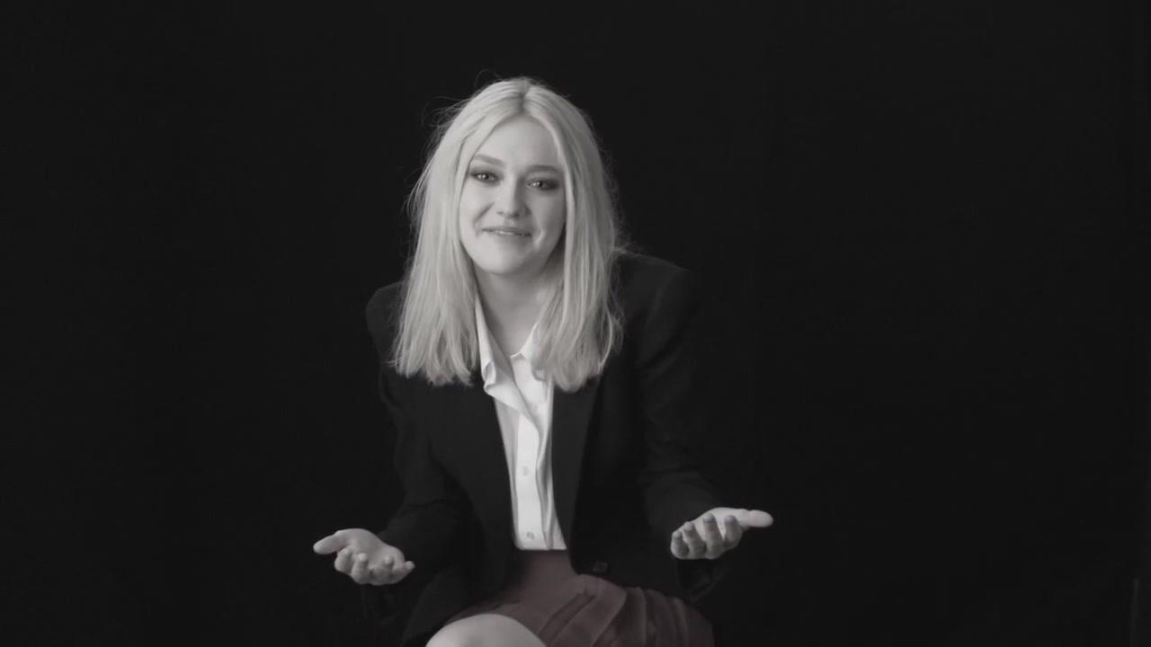 lovely-dakota-lynn-hirschberg-screen-test-2011-11-078.jpg