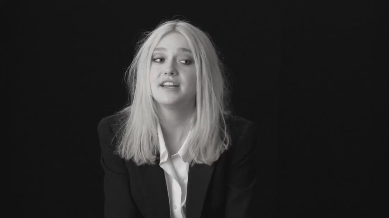 lovely-dakota-lynn-hirschberg-screen-test-2011-11-082.jpg