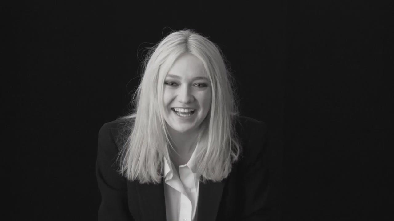 lovely-dakota-lynn-hirschberg-screen-test-2011-11-100.jpg