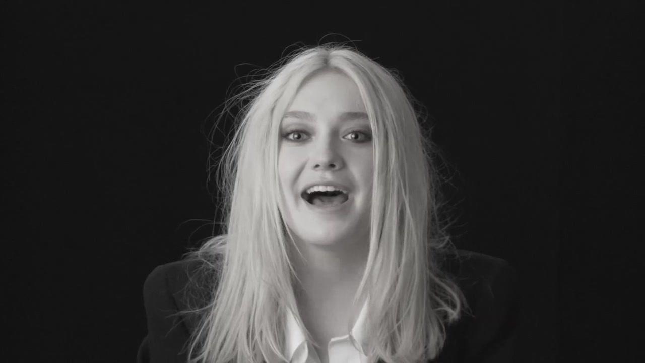 lovely-dakota-lynn-hirschberg-screen-test-2011-11-121.jpg