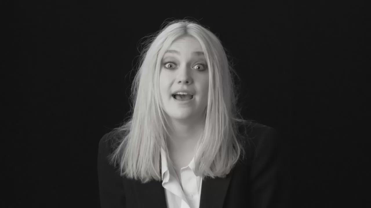 lovely-dakota-lynn-hirschberg-screen-test-2011-11-161.jpg