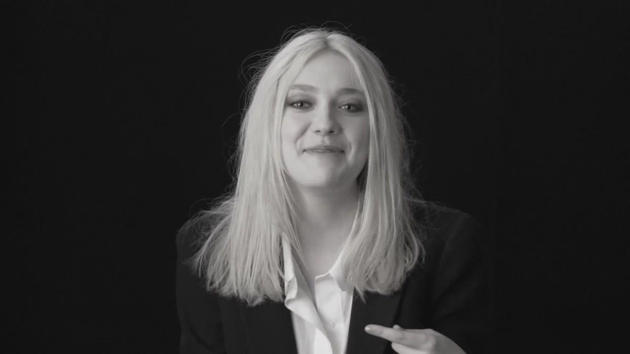 lovely-dakota-lynn-hirschberg-screen-test-2011-11-169.jpg