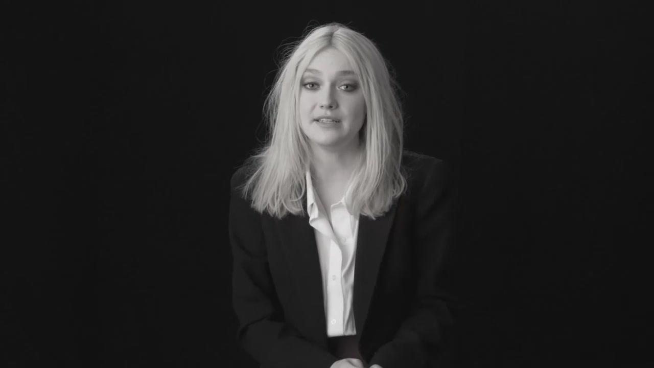 lovely-dakota-lynn-hirschberg-screen-test-2011-11-178.jpg