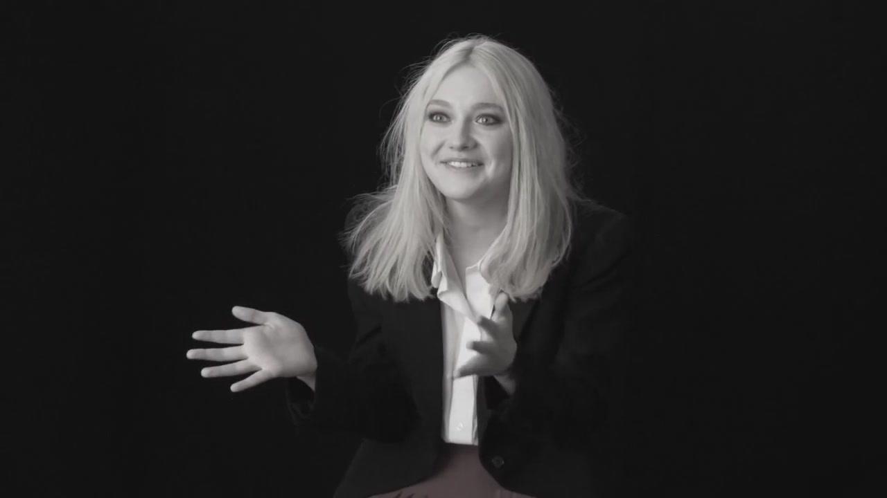 lovely-dakota-lynn-hirschberg-screen-test-2011-11-203.jpg