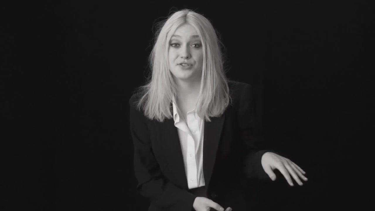 lovely-dakota-lynn-hirschberg-screen-test-2011-11-216.jpg