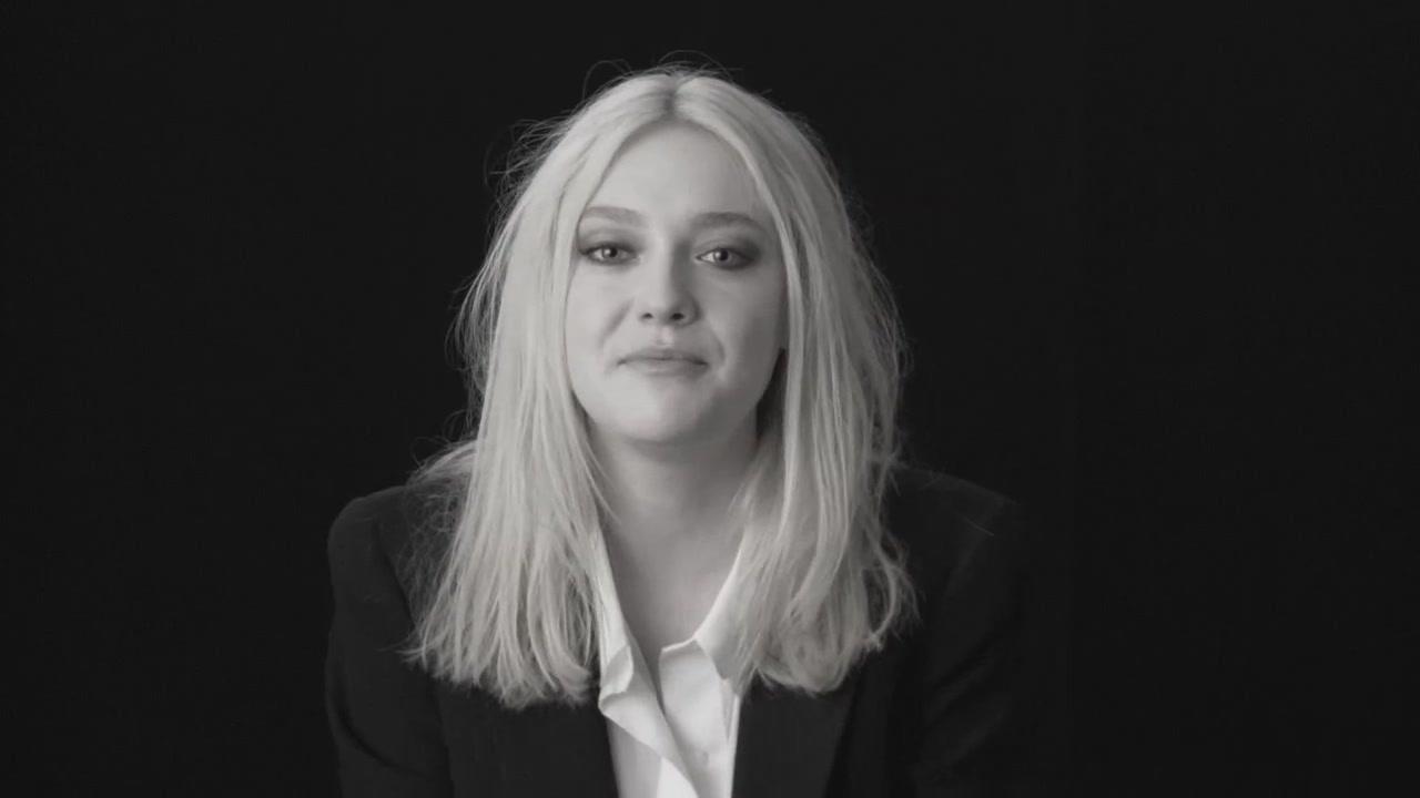 lovely-dakota-lynn-hirschberg-screen-test-2011-11-219.jpg