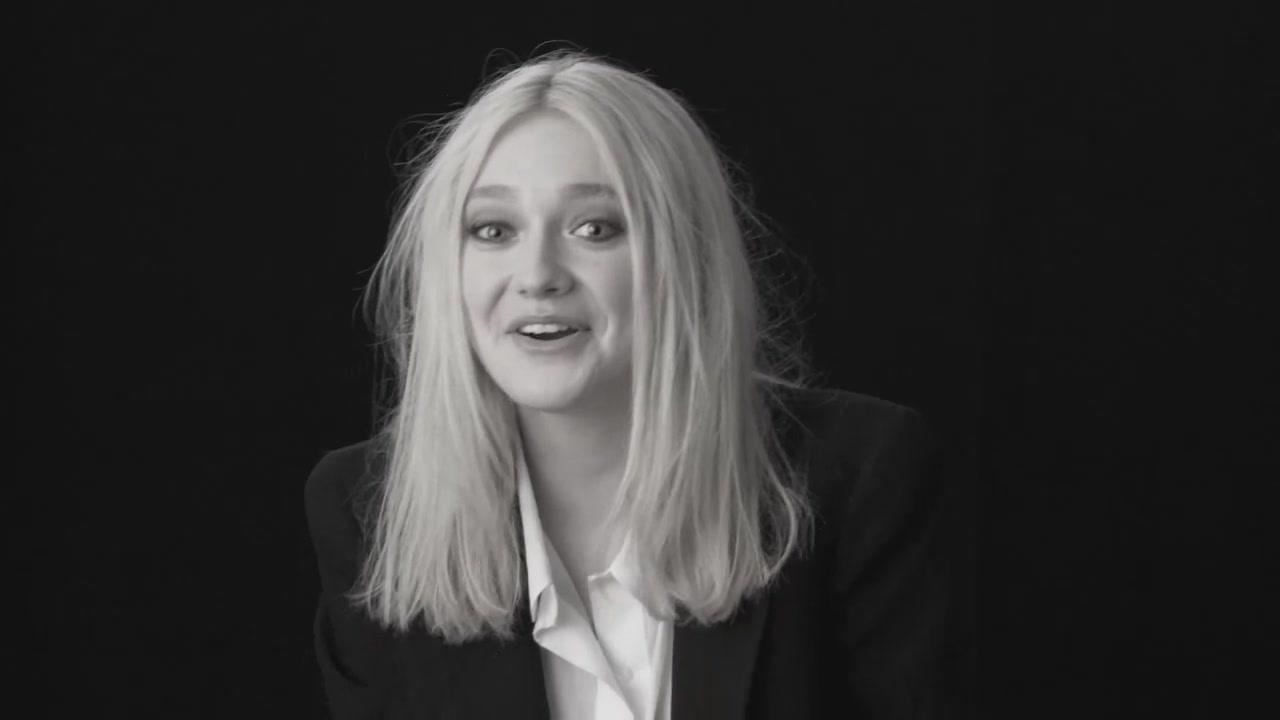 lovely-dakota-lynn-hirschberg-screen-test-2011-11-226.jpg