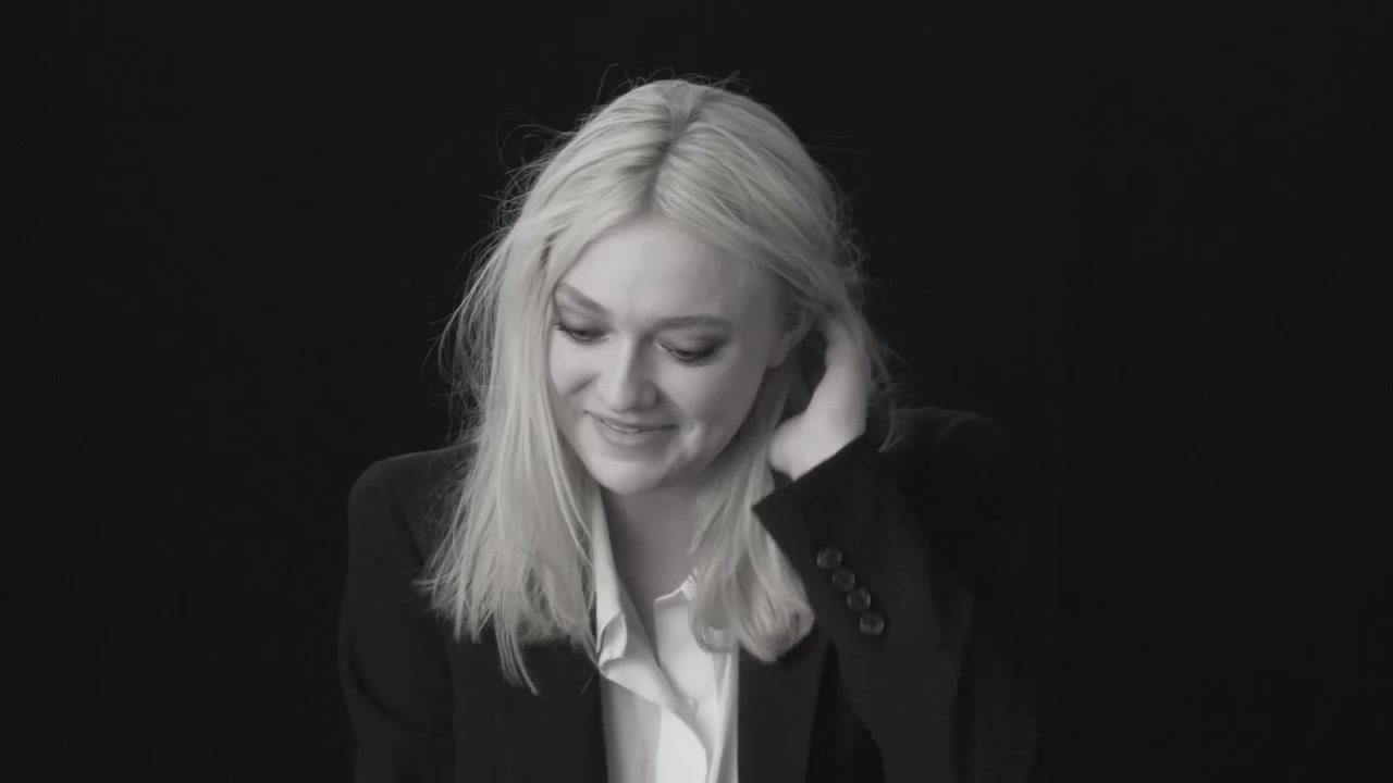 lovely-dakota-lynn-hirschberg-screen-test-2011-11-229.jpg