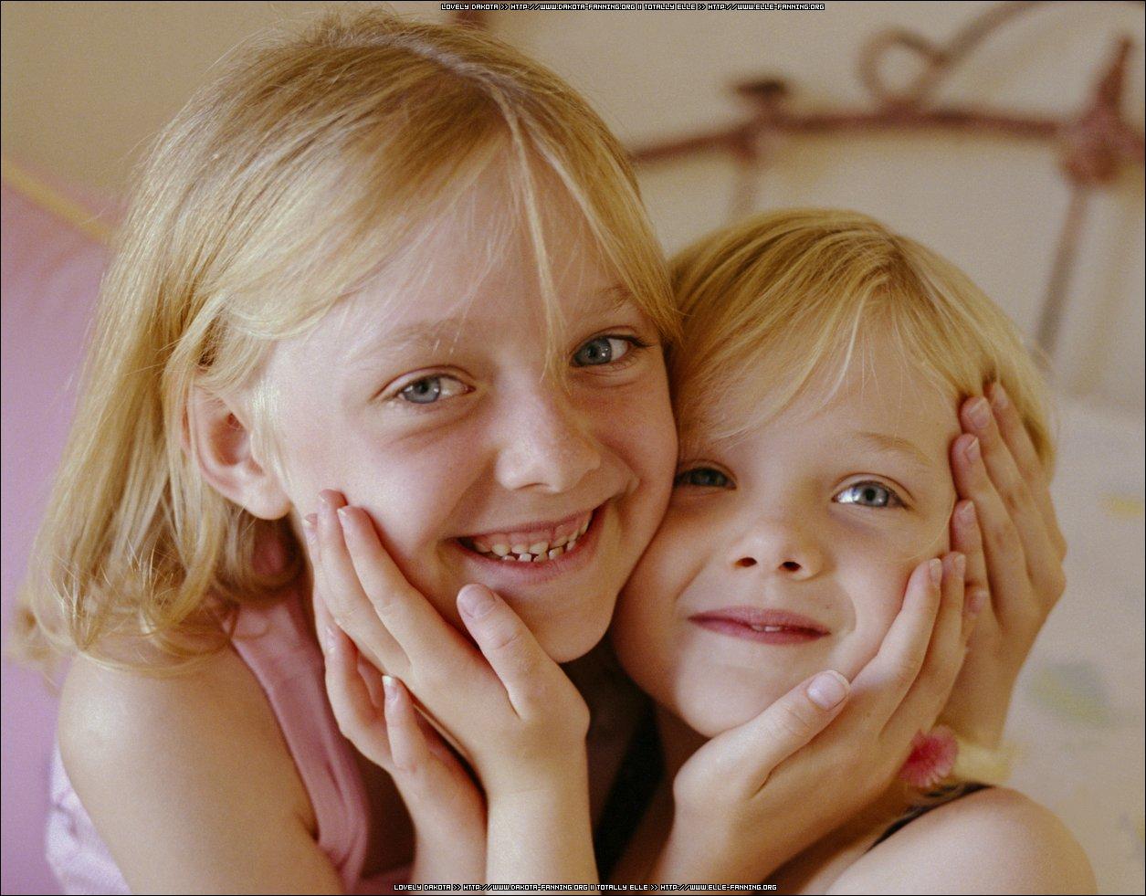 lovely-dakota-dana-tynan-2003-08.jpg