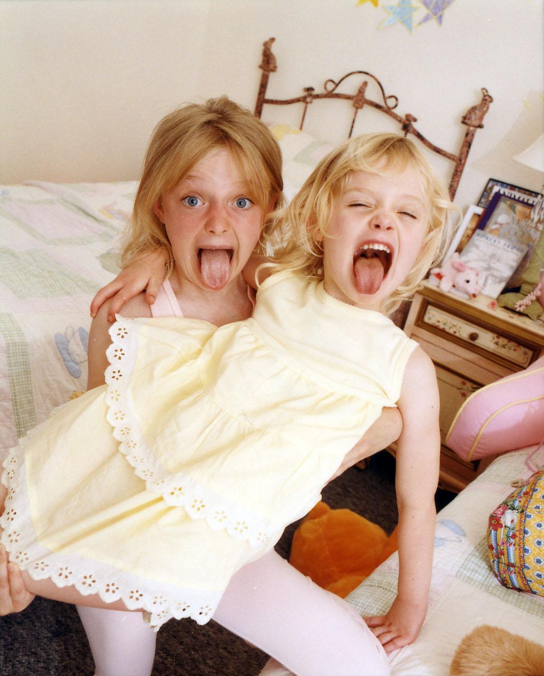 lovely-dakota-dana-tynan-2003-15.jpg