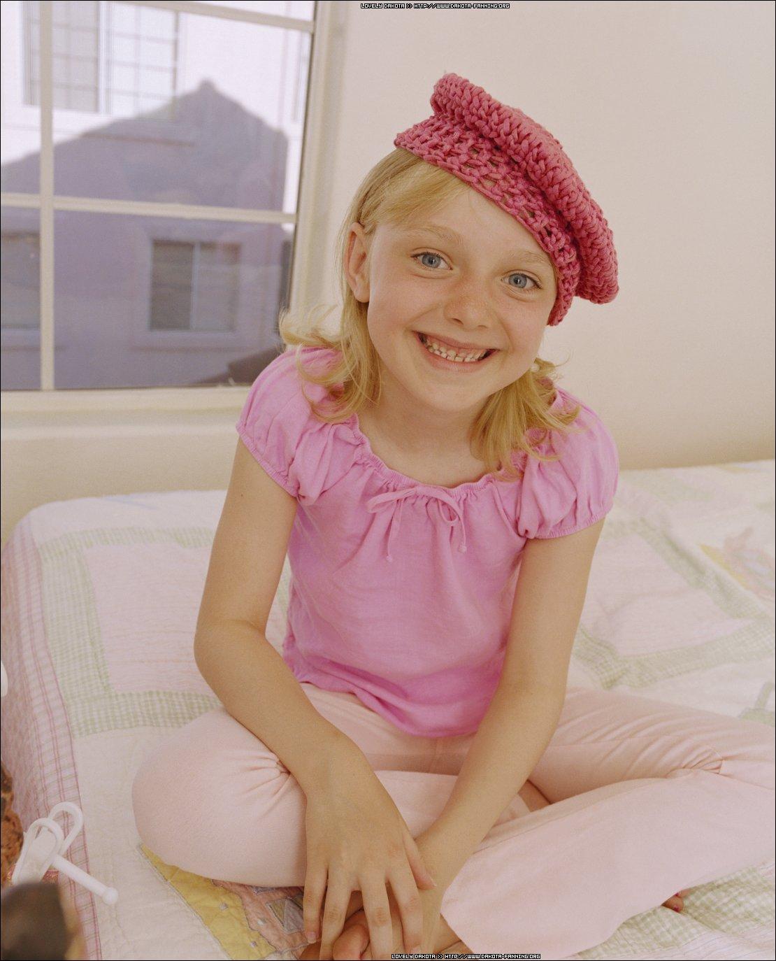 lovely-dakota-dana-tynan-2003-46.jpg