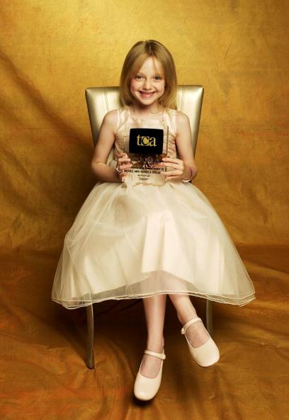 lovely-dakota-michael-caulfield-2003-09.jpg
