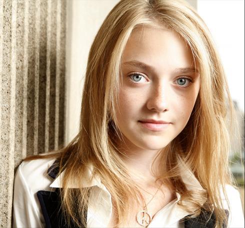 lovely-dakota-tory-zimmerman-2008-01.jpg