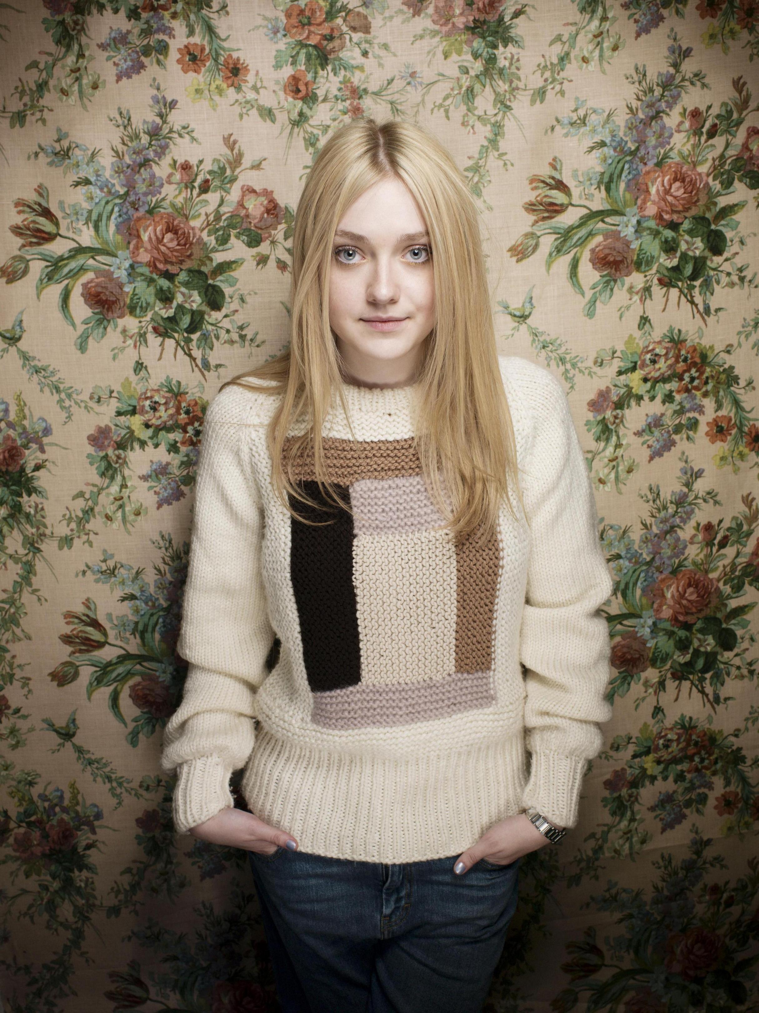HQ
