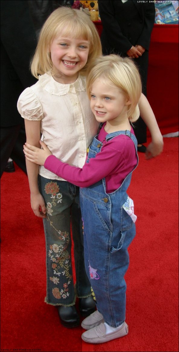 DakotaSCPremiere053.jpg