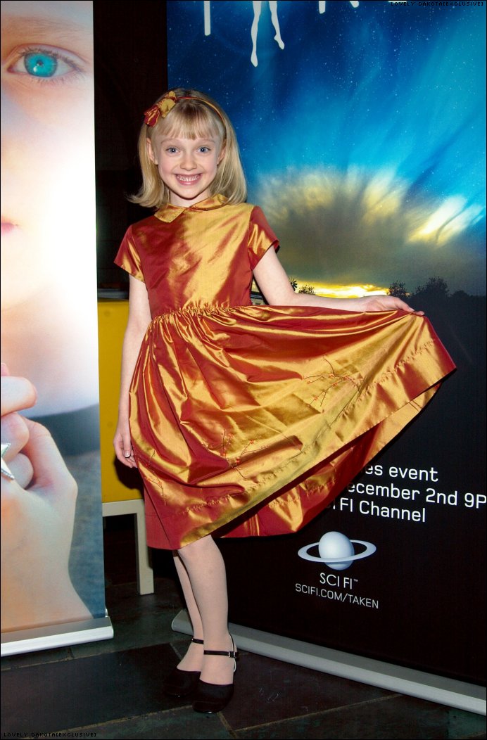 lovely-dakota-event-2002-11-18-02.jpg
