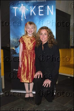 lovely-dakota-event-2002-11-18-10.jpg