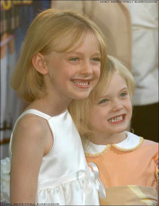 DakotaUGLAPremiere074.jpg