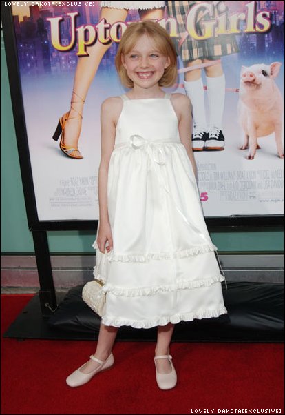 DakotaUGLAPremiere125.jpg