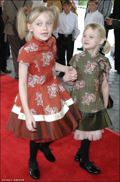 DakotaTCITHPremiere062.jpg