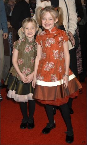 DakotaTCITHPremiere073.jpg