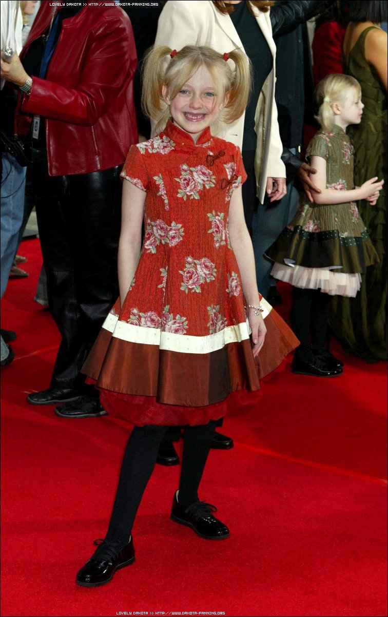 DakotaTCITHPremiere080.jpg