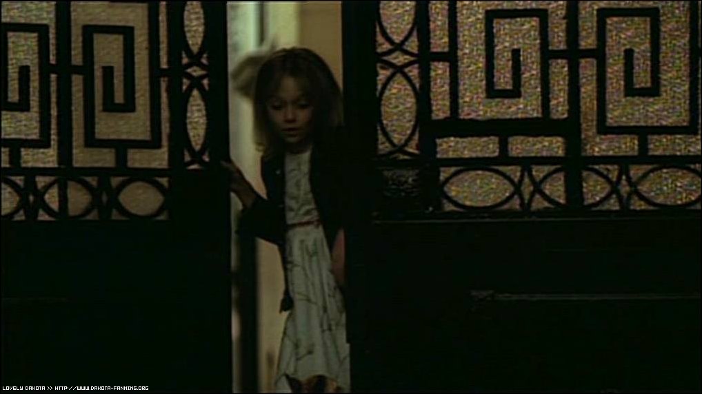 lovely-dakota-man-fire-dvd-abduction-camera-004.jpg