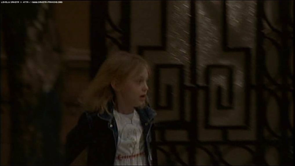 lovely-dakota-man-fire-dvd-abduction-camera-025.jpg