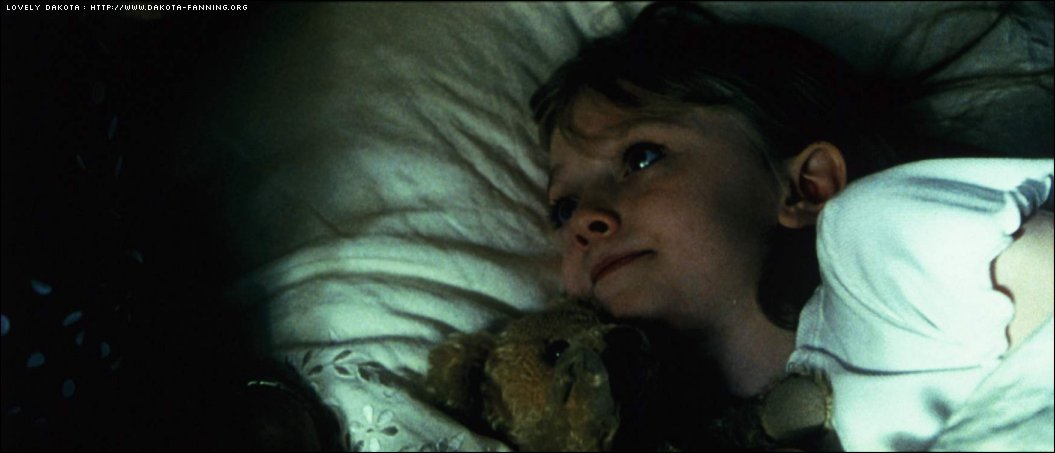 lovely-dakota-man-fire-theatrical-trailer-043.jpg
