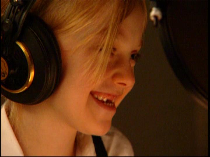 lovely-dakota-my-neighbor-totoro-dvd-interview-230.jpg