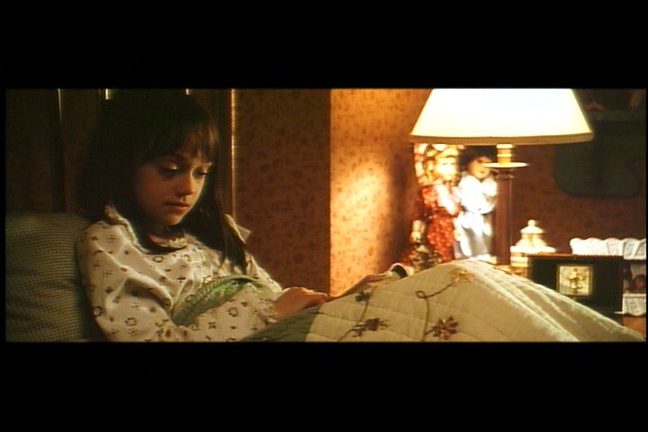lovely-dakota-hide-seek-dvd-deleted-scene-jealous-09.jpg