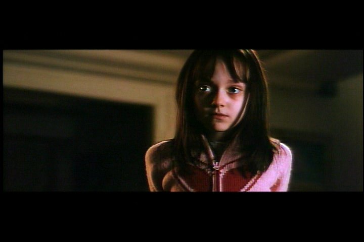 lovely-dakota-hide-seek-dvd-deleted-scene-red-paint-19.jpg