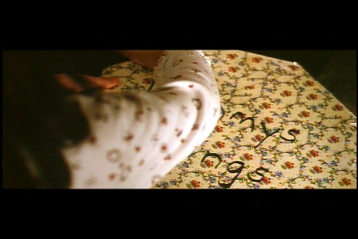 lovely-dakota-hide-seek-dvd-deleted-scene-red-lipstick-11.jpg